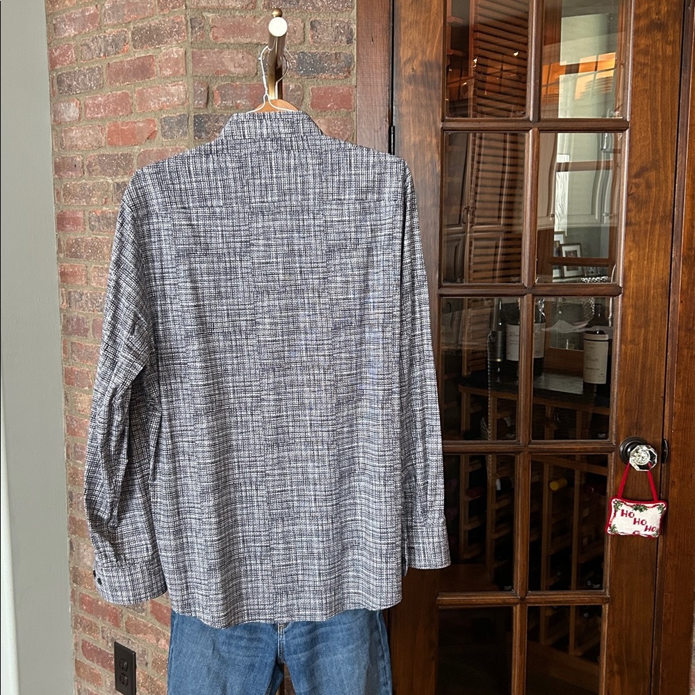 Stone Rose Gray Button Down Shirt - Picture 3 of 4